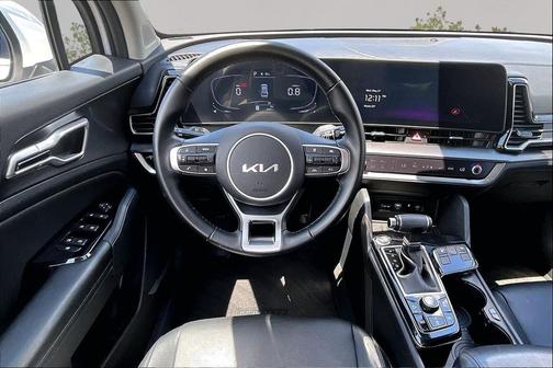 Glacial White Pearl 2023 Kia Sportage EX