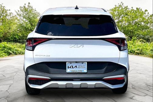 Glacial White Pearl 2023 Kia Sportage EX