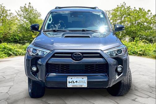 Midnight Black Metallic 2021 Toyota 4Runner Venture Special Edition
