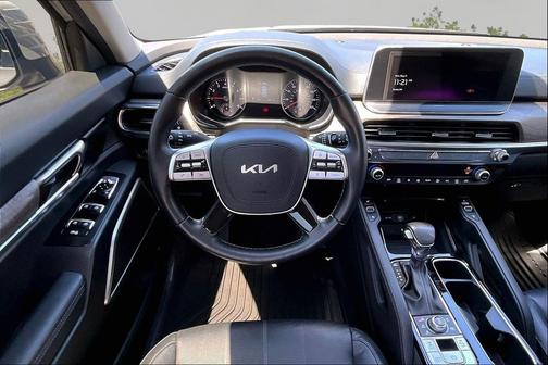 Black 2022 Kia Telluride EX