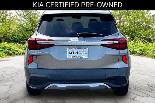 Steel Gray 2023 Kia Seltos LX