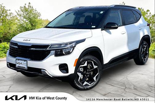 Clear White/Black Roof 2026 Kia Seltos S