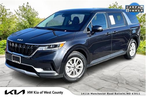 2024 Kia Carnival LX