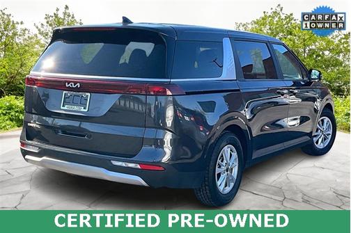 2024 Kia Carnival LX
