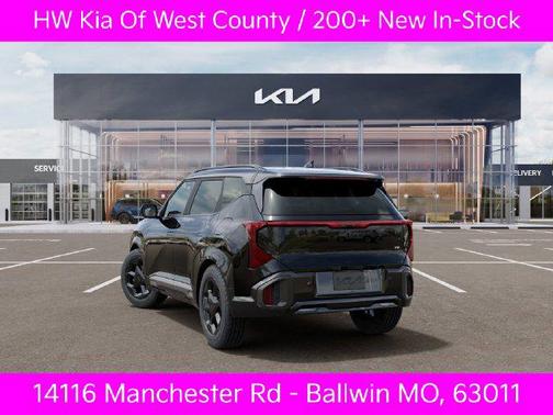 Aurora Black Pearl 2027 Kia Seltos X-Line S