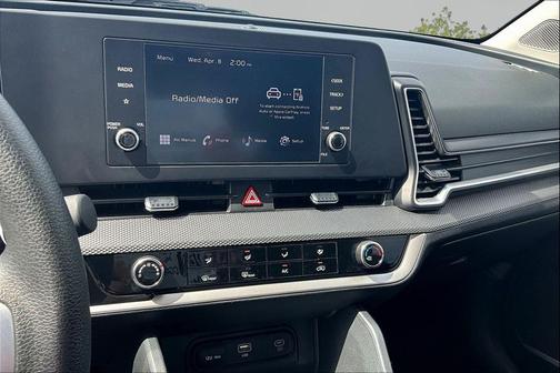 Gravity Gray 2024 Kia Sportage LX
