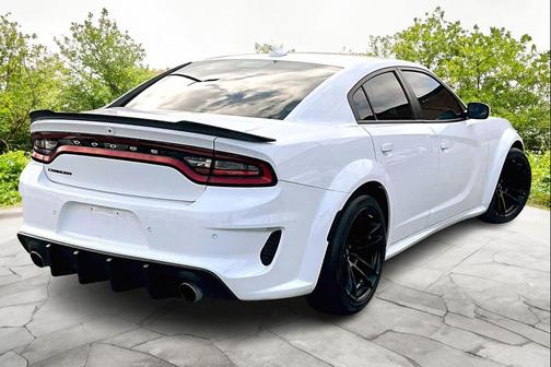 White Knuckle Clearcoat 2021 Dodge Charger R/T Scat Pack