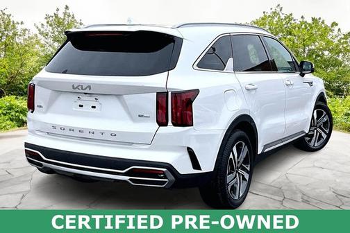 2022 Kia Sorento Plug-In Hybrid SX