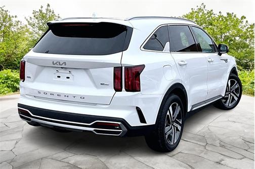 2022 Kia Sorento Plug-In Hybrid SX
