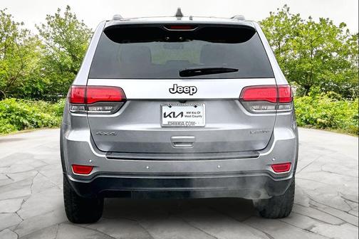 Billet Silver Metallic Clearcoat 2021 Jeep Grand Cherokee Laredo