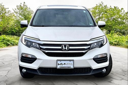White Diamond Pearl 2016 Honda Pilot EX-L