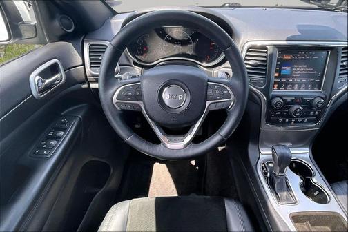 Bright White Clearcoat 2017 Jeep Grand Cherokee Altitude