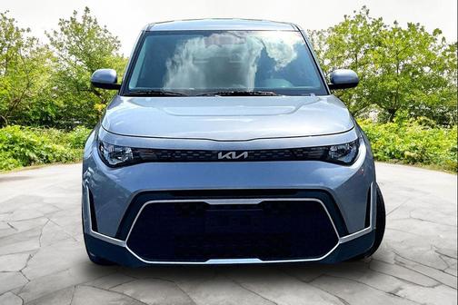 Steel Gray 2024 Kia Soul LX