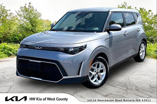Steel Gray 2024 Kia Soul LX