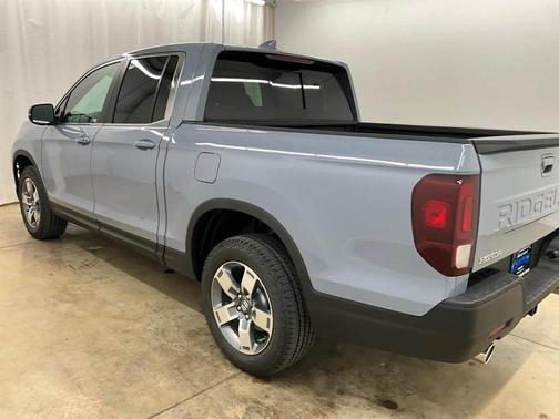 Sonic Gray Pearl 2026 Honda Ridgeline RTL
