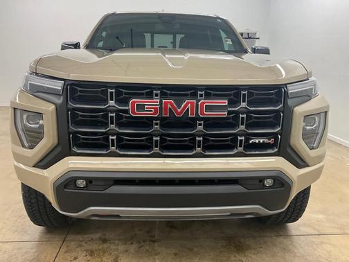 Desert Sand Metallic 2023 GMC Canyon AT4