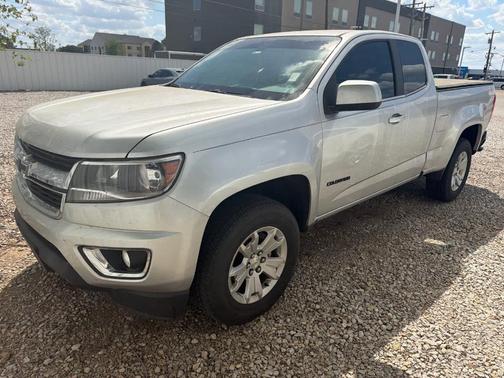 Silver Ice Metallic 2018 Chevrolet Colorado LT