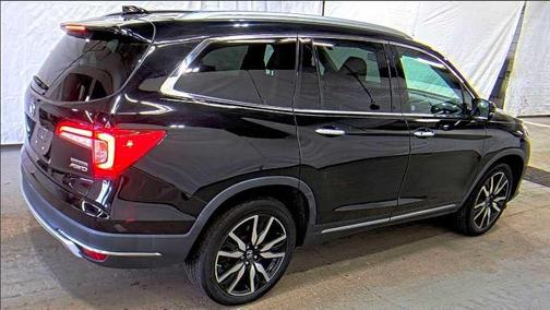 2020 Honda Pilot Touring 8-Passenger