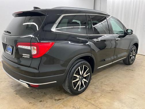2020 Honda Pilot Touring 8-Passenger