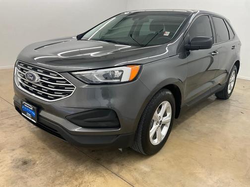 2020 Ford Edge SE