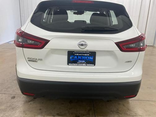 2022 Nissan Rogue Sport S