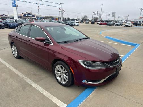 2016 Chrysler 200 Limited