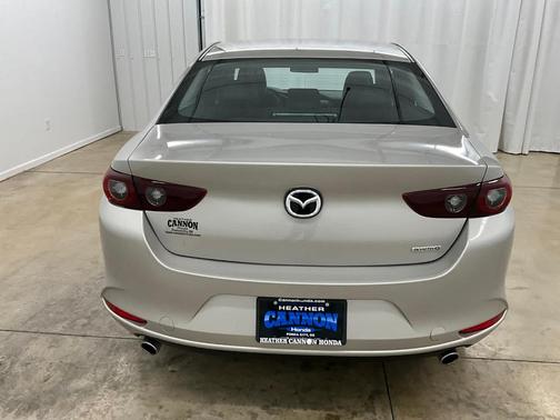 2025 Mazda Mazda3 FWD w/Select Package