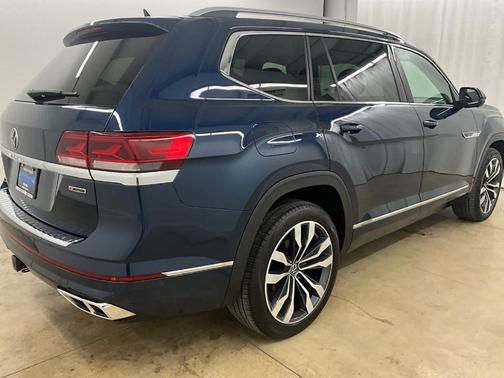 2022 Volkswagen Atlas 3.6L SEL Premium R-Line