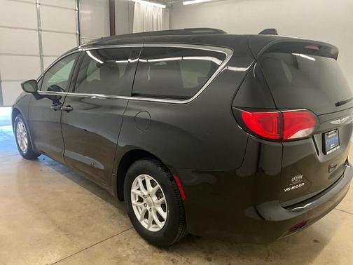 2020 Chrysler Voyager LXI