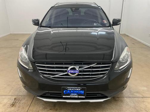 2017 Volvo XC60 T5 Inscription