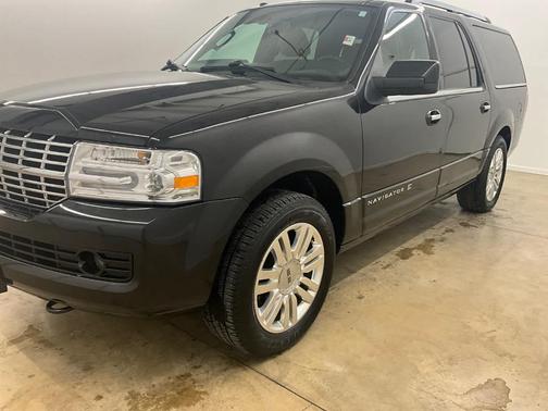 2013 Lincoln Navigator L