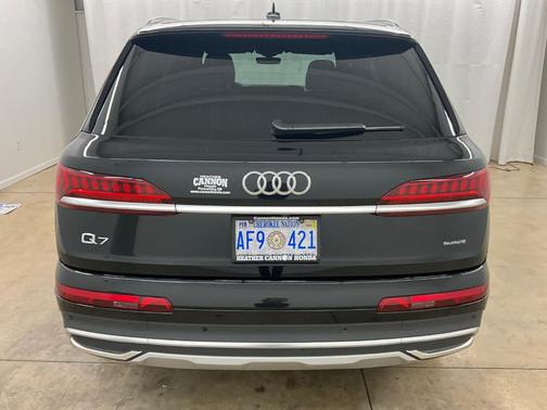 2023 Audi Q7 55 Premium