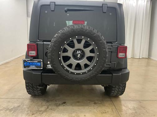 2018 Jeep Wrangler JK Unlimited Sahara