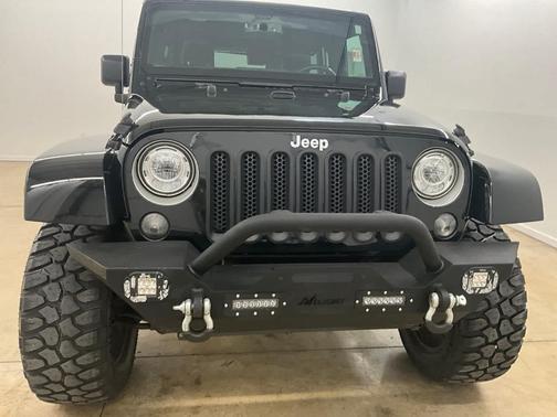 2018 Jeep Wrangler JK Unlimited Sahara