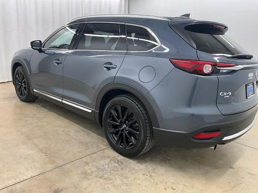 2022 Mazda CX-9 Carbon Edition