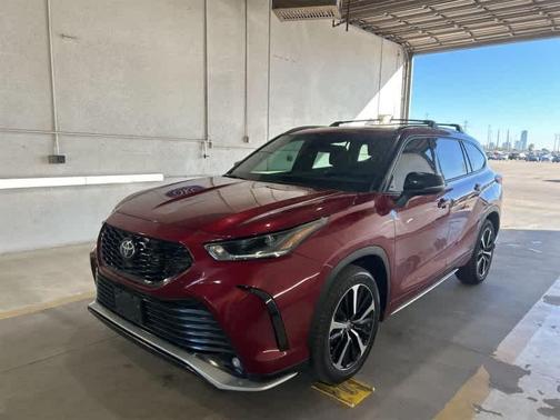 2021 Toyota Highlander XSE