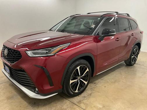 2021 Toyota Highlander XSE