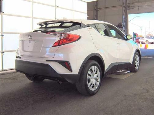 2019 Toyota C-HR LE