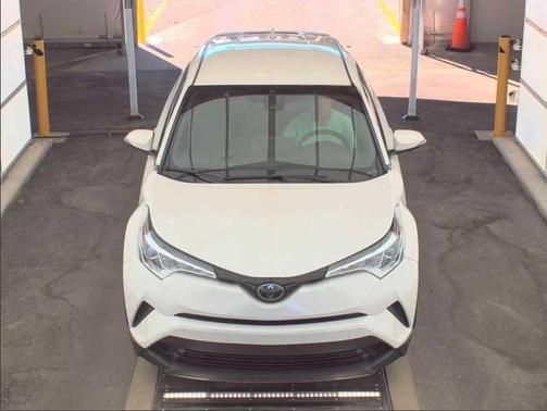 2019 Toyota C-HR LE
