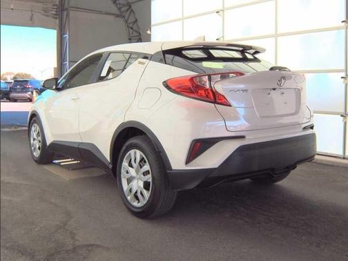2019 Toyota C-HR LE