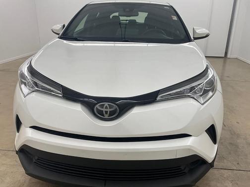 2019 Toyota C-HR LE