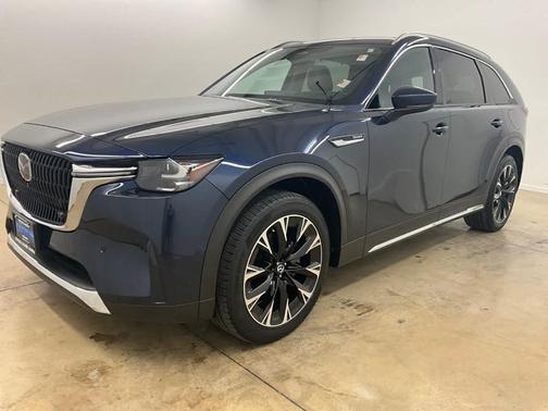 2024 Mazda CX-90 PHEV Premium Plus