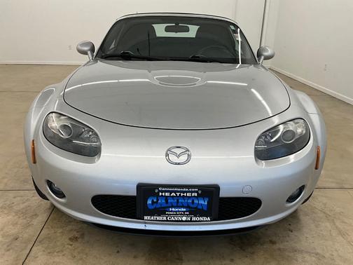 2006 Mazda MX-5 Miata Touring