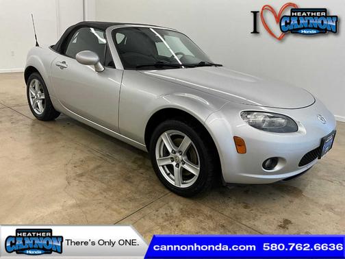 2006 Mazda MX-5 Miata Touring