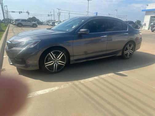 2017 Honda Accord Touring