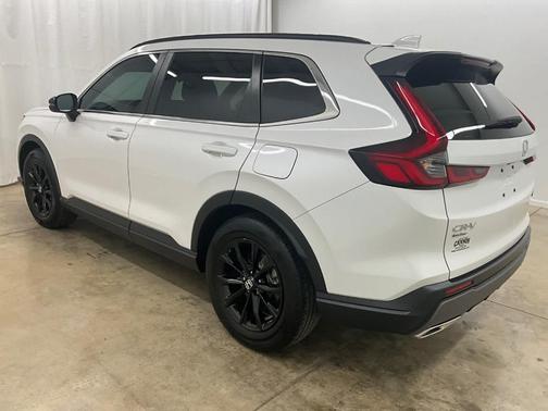 Platinum White Pearl 2025 Honda CR-V Hybrid Sport