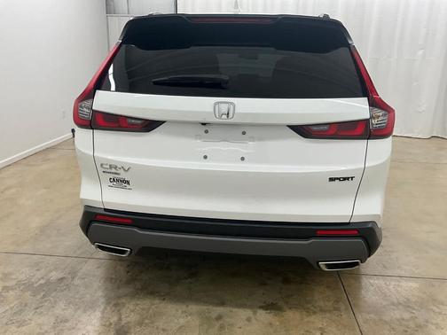 Platinum White Pearl 2025 Honda CR-V Hybrid Sport