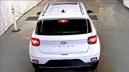 2022 Hyundai VENUE SEL