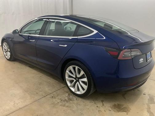 2018 Tesla Model 3 Performance
