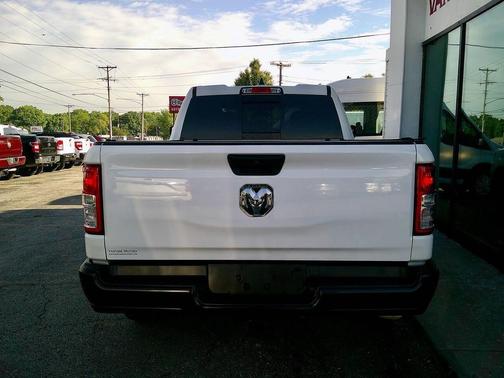 Bright White Clear Coat 2022 RAM 1500 Tradesman